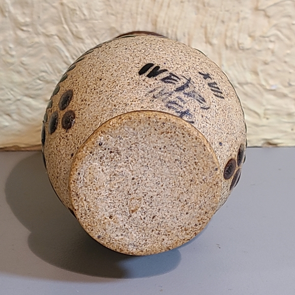 Mexican Hand Painted Vase - Picture 8 of 8